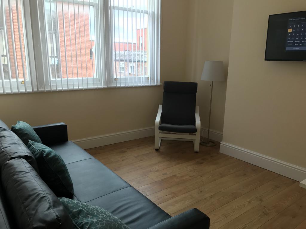 The Salford Apartment Stockport Exterior photo